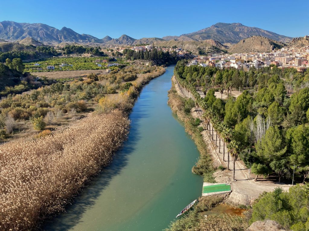 Valle de Ricote:Blanca desde Alto de Bayna.
